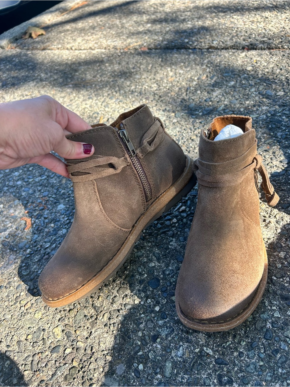 Women's Suede Ankle Boots in Brown - Side Zip Casual Booties born new
